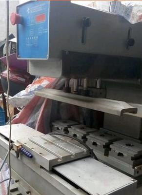 浙江閑置印刷設(shè)備處理_緊急處置二手四色移印穿梭機_浙江閑置資產(chǎn)處理_Feijiu網(wǎng)(中國廢舊物資網(wǎng))